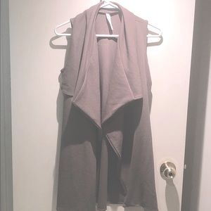 Grey flowy vest